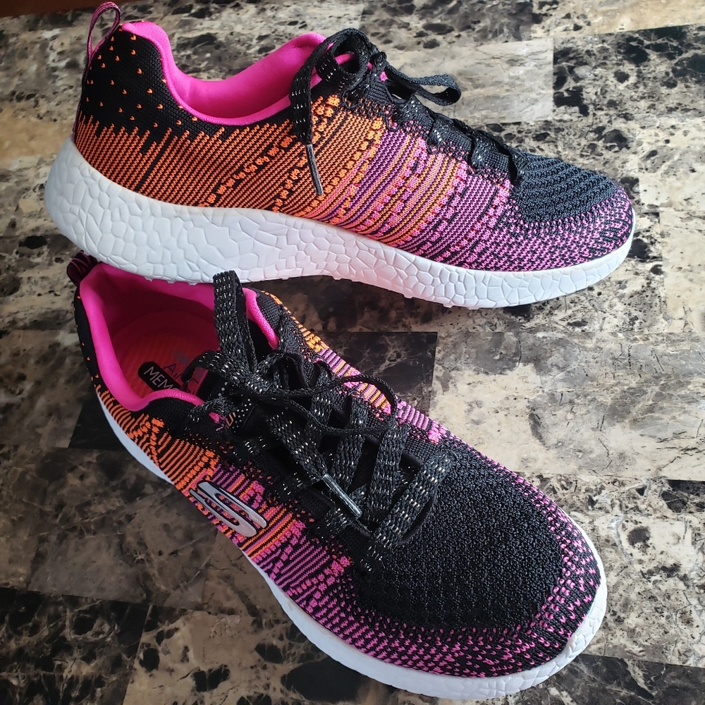 Skechers Burst Ellipse memory foam sneaker NICE👍